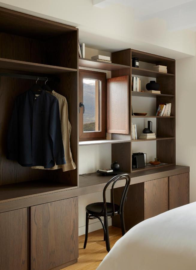 The Storyteller Boutique House Hotel Калампака Екстериор снимка